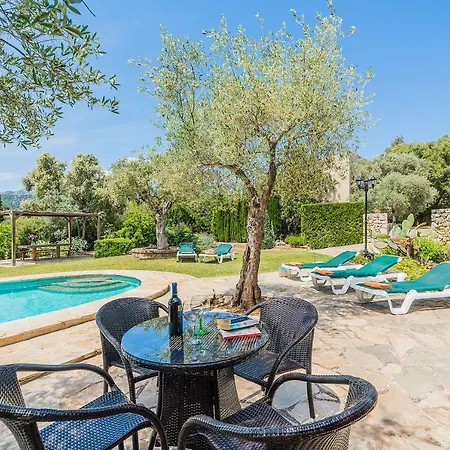 Sanchez Villa